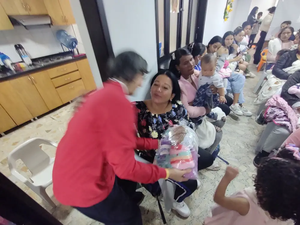 Encuentro de mamás en la sede